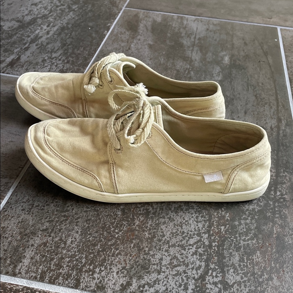 Sanuk Casual Lace-Up Sneakers